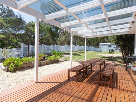 Classic Beach House In Rye - Dentist Find 3