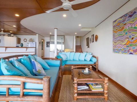 Claytons 10 - Dentist Find 2