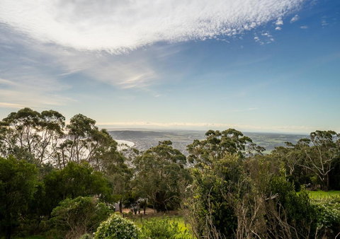 Cloud Nine - Arthurs Seat - Dentist Find 3