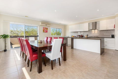 CLOUD NINE - ROSEBUD - Dentists Australia 1