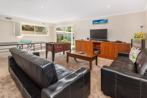 CLOUD NINE - ROSEBUD - Dentists Australia 2