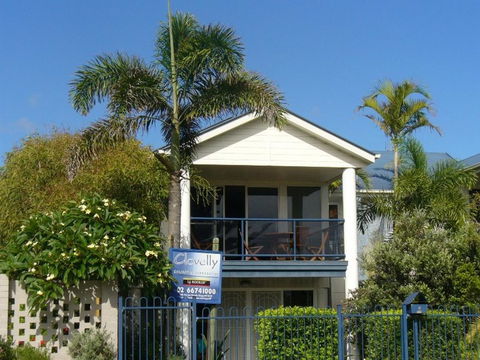 Clovelly Beach Townhouse - Dentist Find 1