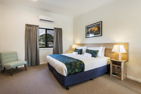 Club Maclean Motel - Dentist Find 0