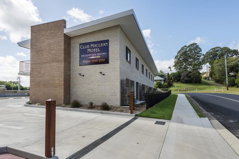 Club Maclean Motel - Dentist Find 3