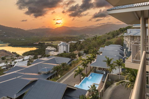 Club Wyndham Airlie Beach - Dentist Search 2