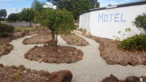Clunes Motel - Dentist Find 3