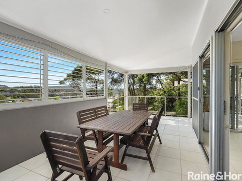 Coast - 3/42 Avoca Drive, Avoca Beach - Dentists Australia 3