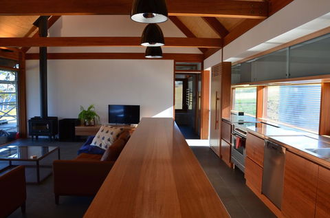 Coast House Tasmania - Dentists Australia 1