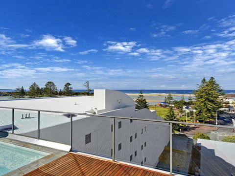 Coast Luxury Apartment 31 - Blue Coral Terrace - Dentist Find 2