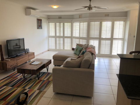 Cockleshell Sands - Dentists Australia 3