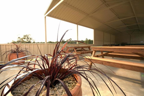 Collie Hills Accommodation Village - Dentist Search 2