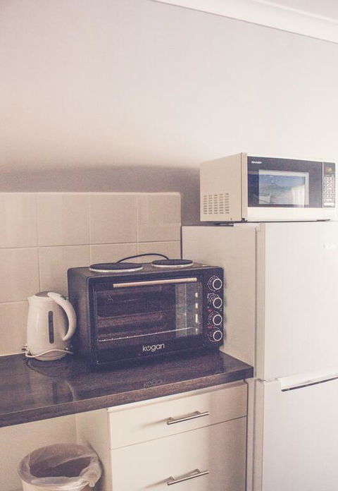 Collie Motel - Dentist Find 3