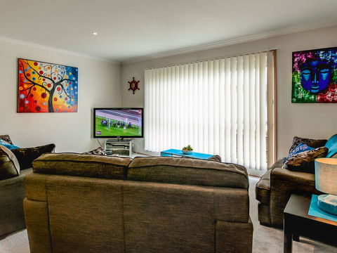 Colonnades - Dentist Search 2