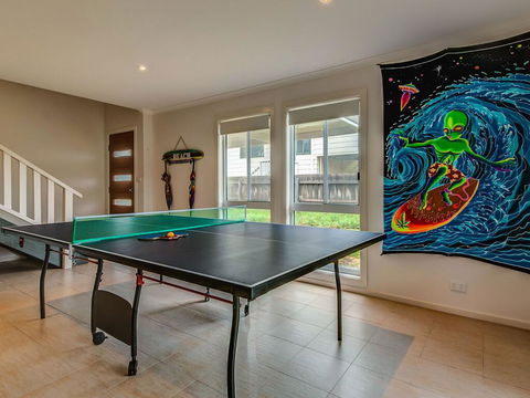 Colonnades - Dentist Search 1