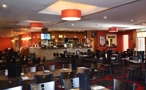 Comfort Inn Peppermill - Dentist Find 1