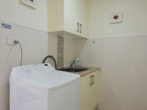 Comfortable Lowset Family Home Only Minutes From The Water! Tarooki St, Bellara - Dentist Find 3