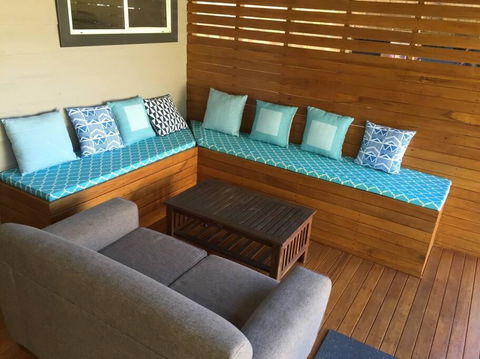 Comfortable Queen Sized Room Near Tuggerah Lake - Dentists Australia 1