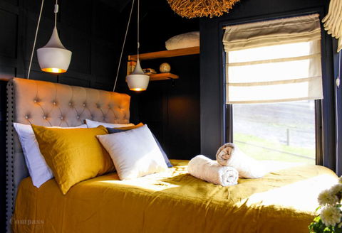 Compass Hut - Dentists Australia 1