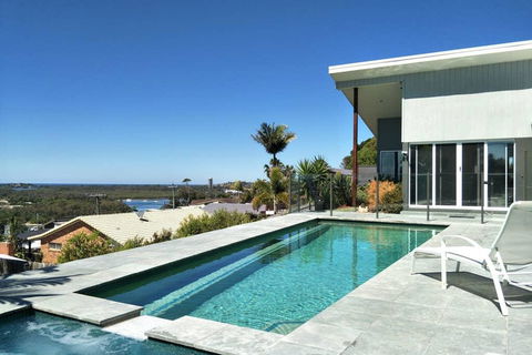 Coolangatta Gold - Dentist Find 0
