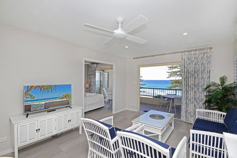 Coolum Baywatch Luxury Style Penthouse, Linen Included, WIFI, 500 Bond - Dentist Find 2