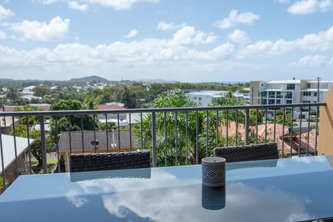 Coolum Beach 3 Level Townhouse Private Rooftop Terrace Spa Overlooking Mount Coolum - Dentist Search 1