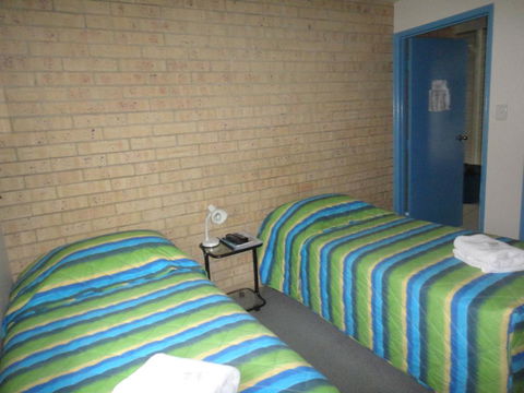 Coolum Budget Accommodation - Dentist Find 1