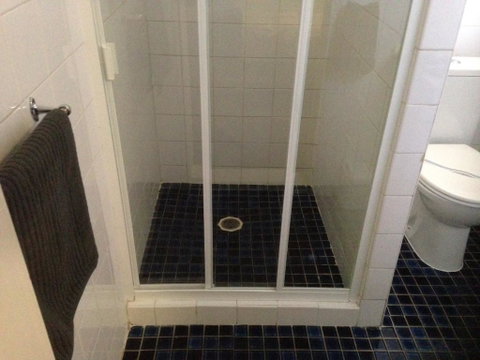 Copper Gate Motel - Dentists Australia 3