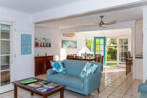 Coral Beach Noosa Resort - Dentist Find 2