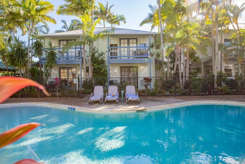 Coral Beach Noosa Resort - Dentist Find 1