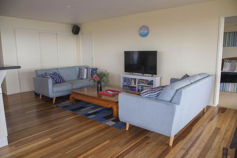 Coral Sea Lookout - Dentist Find 2