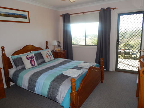 Corang River B & B And Farmstay - Dentist Find 1