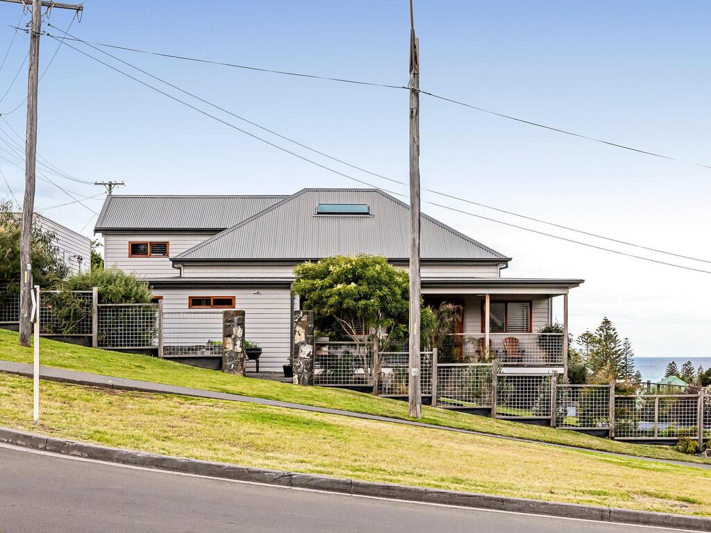 Corner Cottage