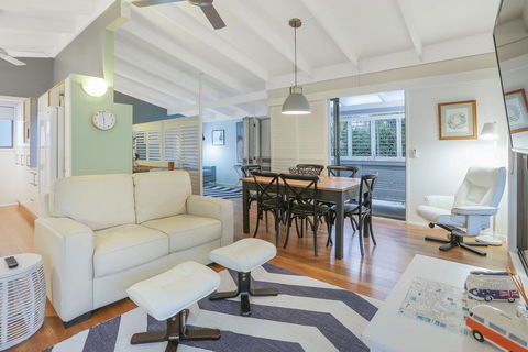 Cosy But Cool, Sunshine Beach - Dentists Australia 2