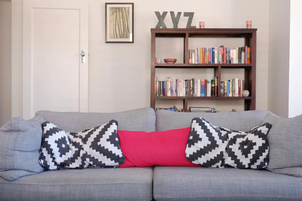 Cosy Home Near Bondi Junction and Beach