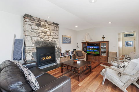 Cottage Watson - Dentist Search 2