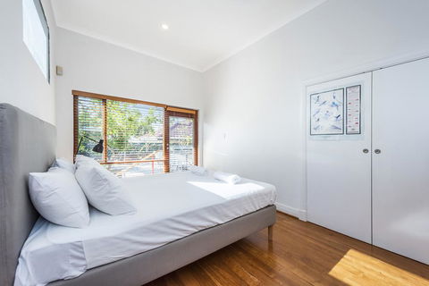 Cottesloe Eclectic House - Dentist Search 2