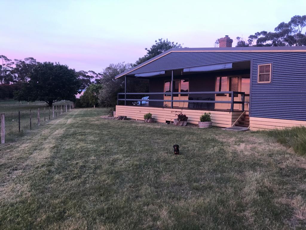 Country Farm House close to Ballarat