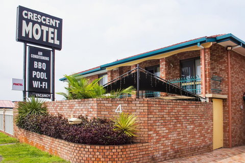 Crescent Motel Taree - Dentist Search 0