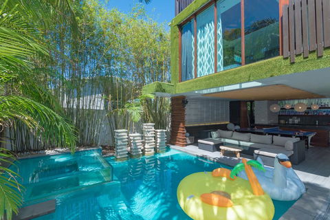Cubby House - Dentists Australia 1