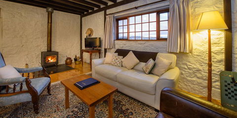 Daisy Bank Cottages - Dentist Find 1