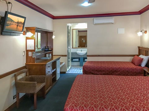 Dalby Homestead Motel - Dentist Find 2