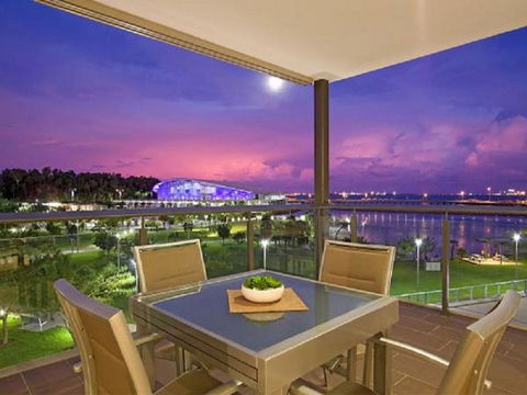 Darwin Waterfront Wharf Escape Holiday Apartments - Dentist Find 0