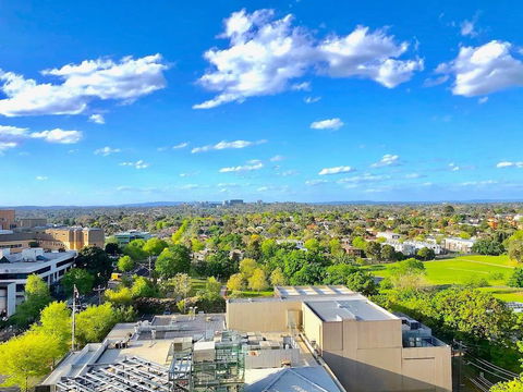 Deluxe , Central Park,  4B2B APT , BoxHill , Panorama - Dentist Find 0