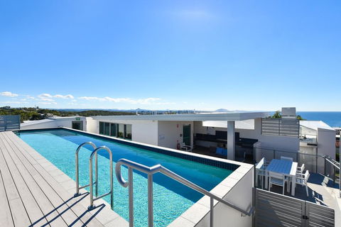 Designer Beach Apartment - Saffire Mooloolaba - Dentist Find 3