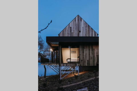 Deviot Boat House - Dentist Find 2