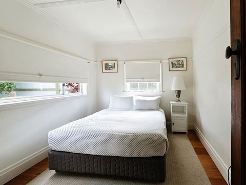 Dingle On Barclay - Dentist Search 2