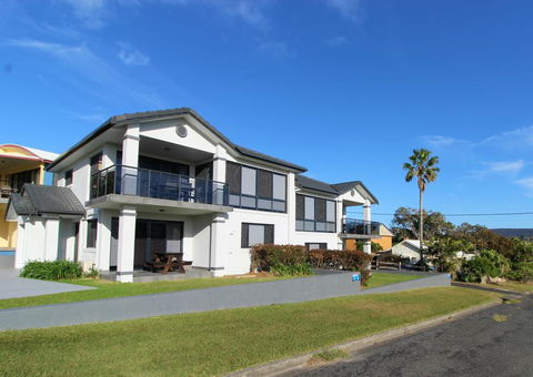 Dolphin Court 2, 1 Gowing Street - Dentist Find 1