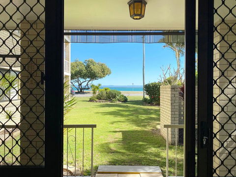 Dolphin View On South Esplanade - Dentist Search 0