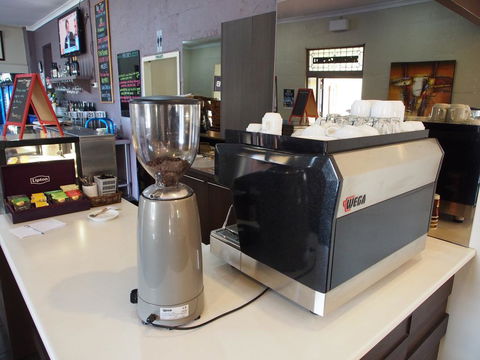 Dongara Hotel Motel - Dentist Find 2