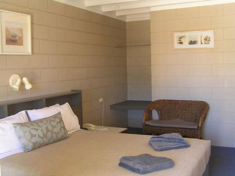 Dongara Old Mill Motel - Dentist Find 2
